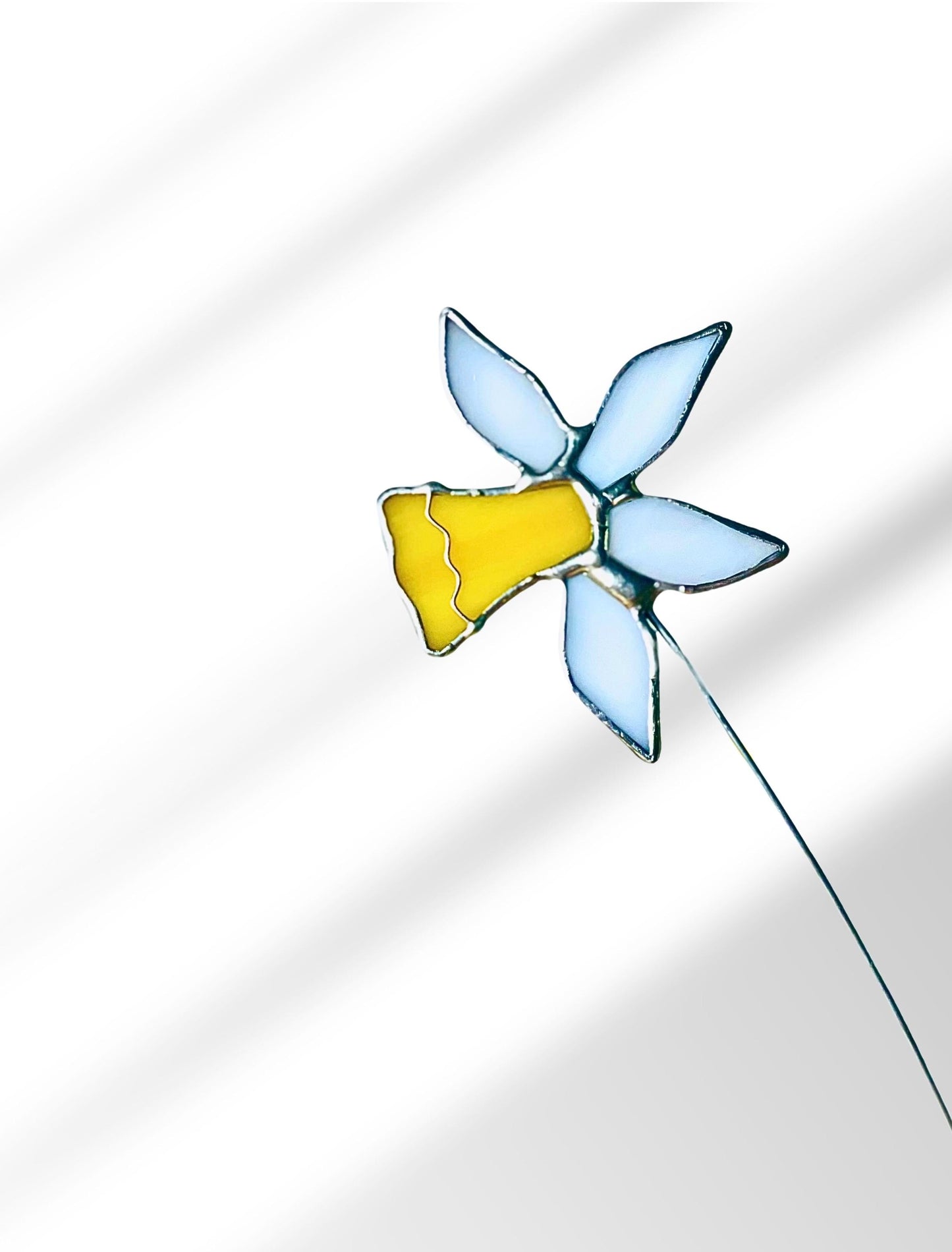 Daffodil+ Marigold Flower Stem