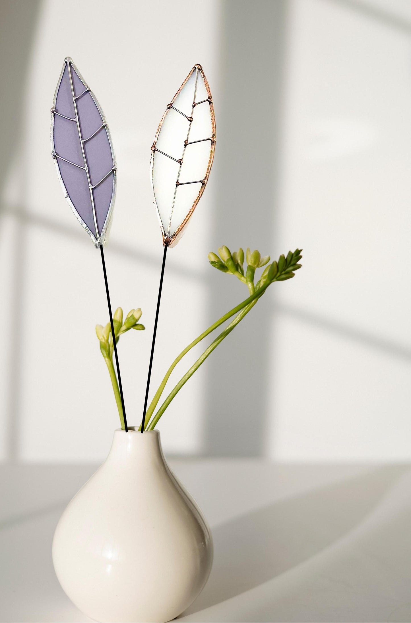 Glass Leaf Plant Stake
