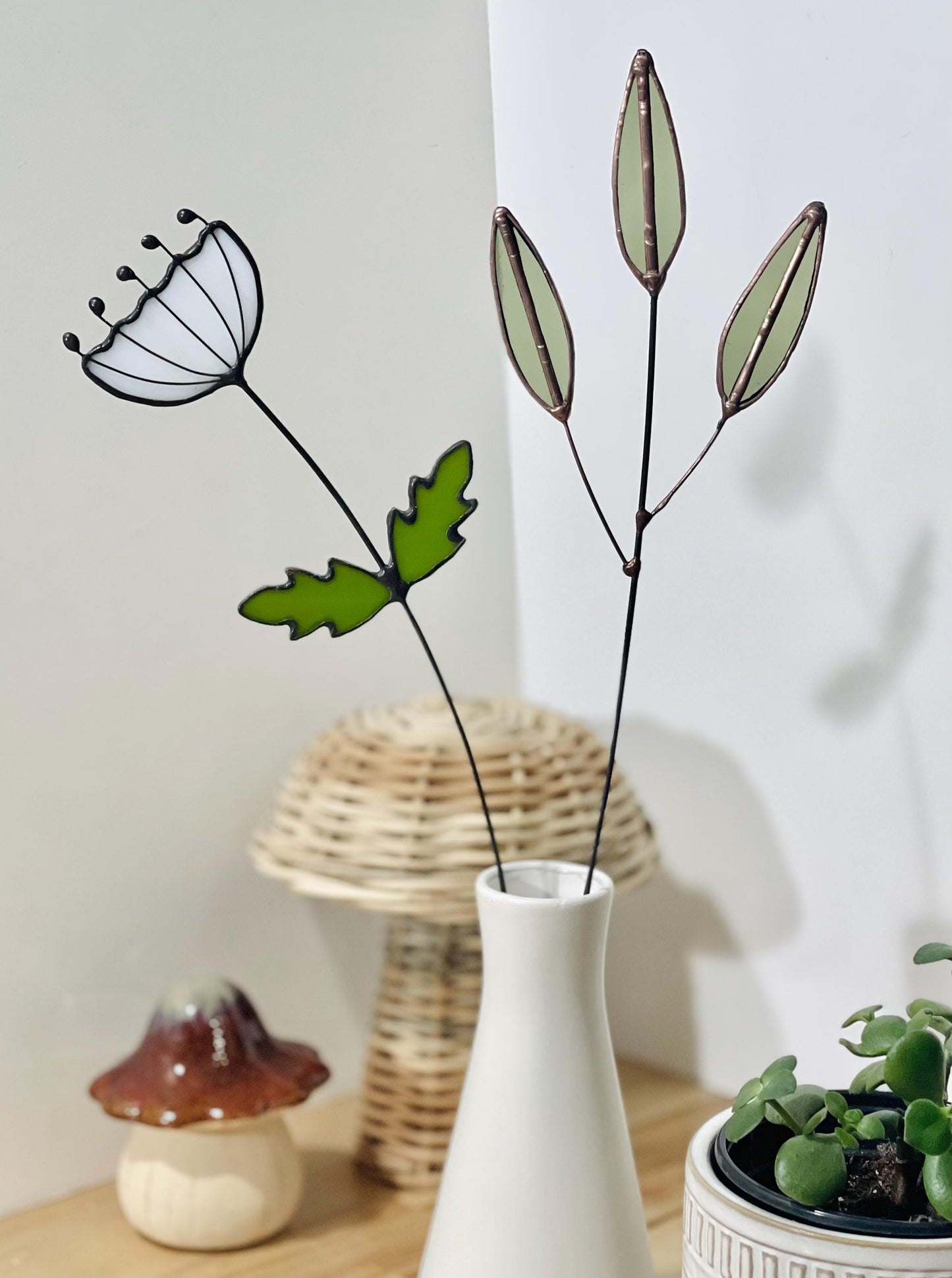 Glass Queen Anne's Lace Stem