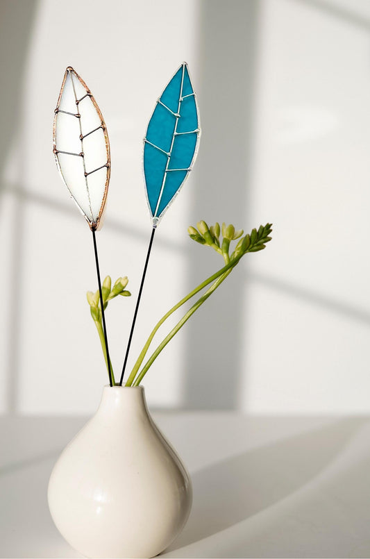 Glass Leaf Plant Stake