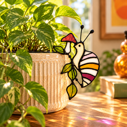 Woodland Snail Stained Glass Pot Hugger