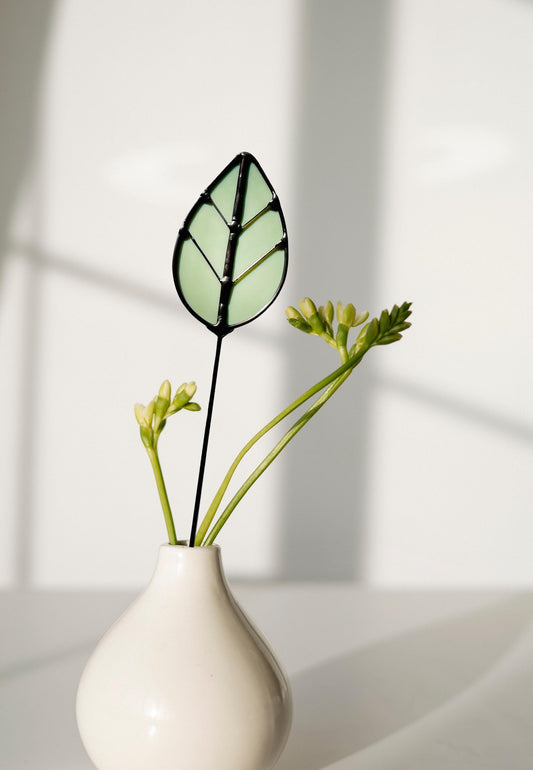Glass Leaf Plant Stake