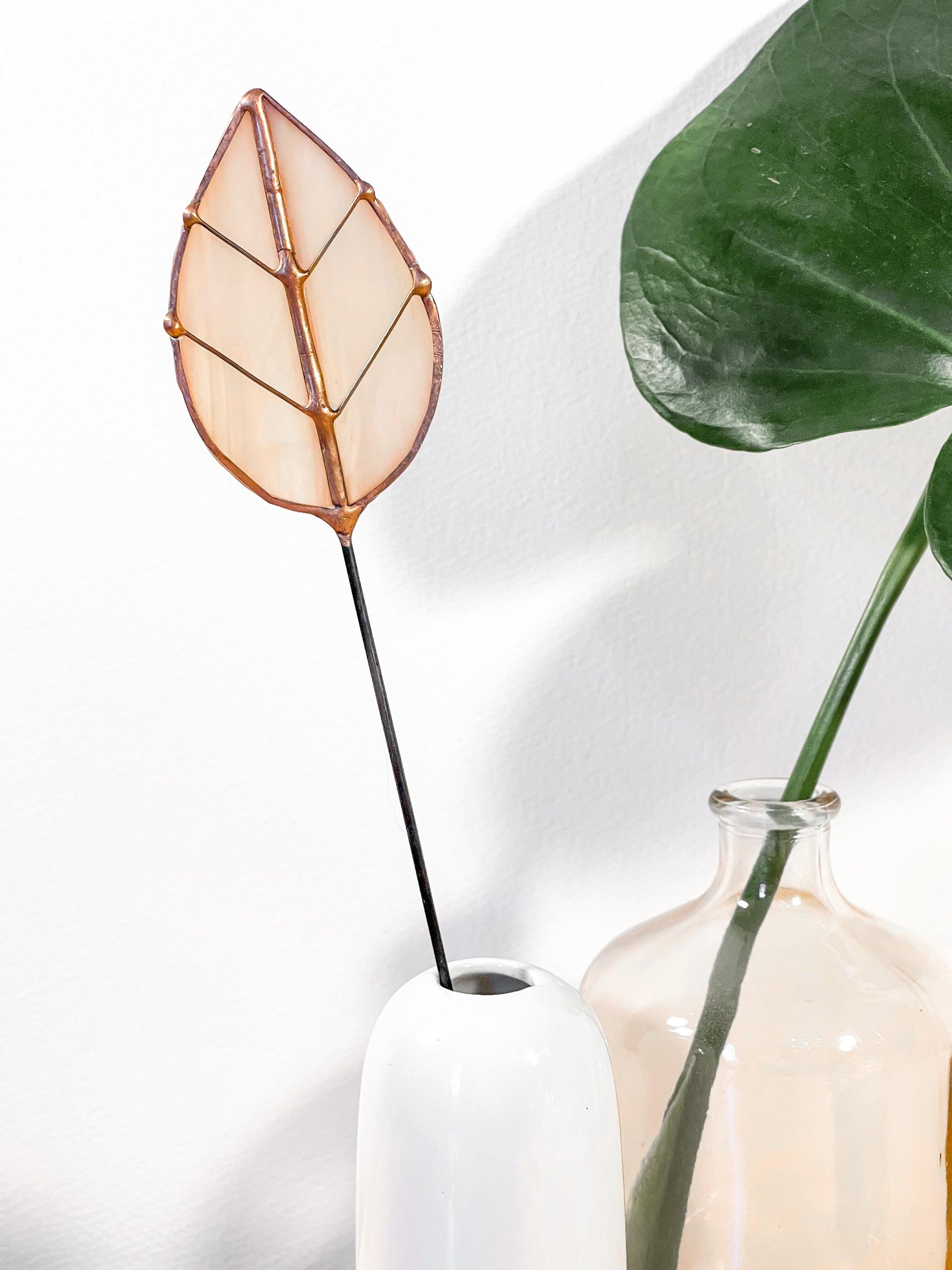 Peachy Pink Glass Leaf Plant Stake - Samara Designs Studio